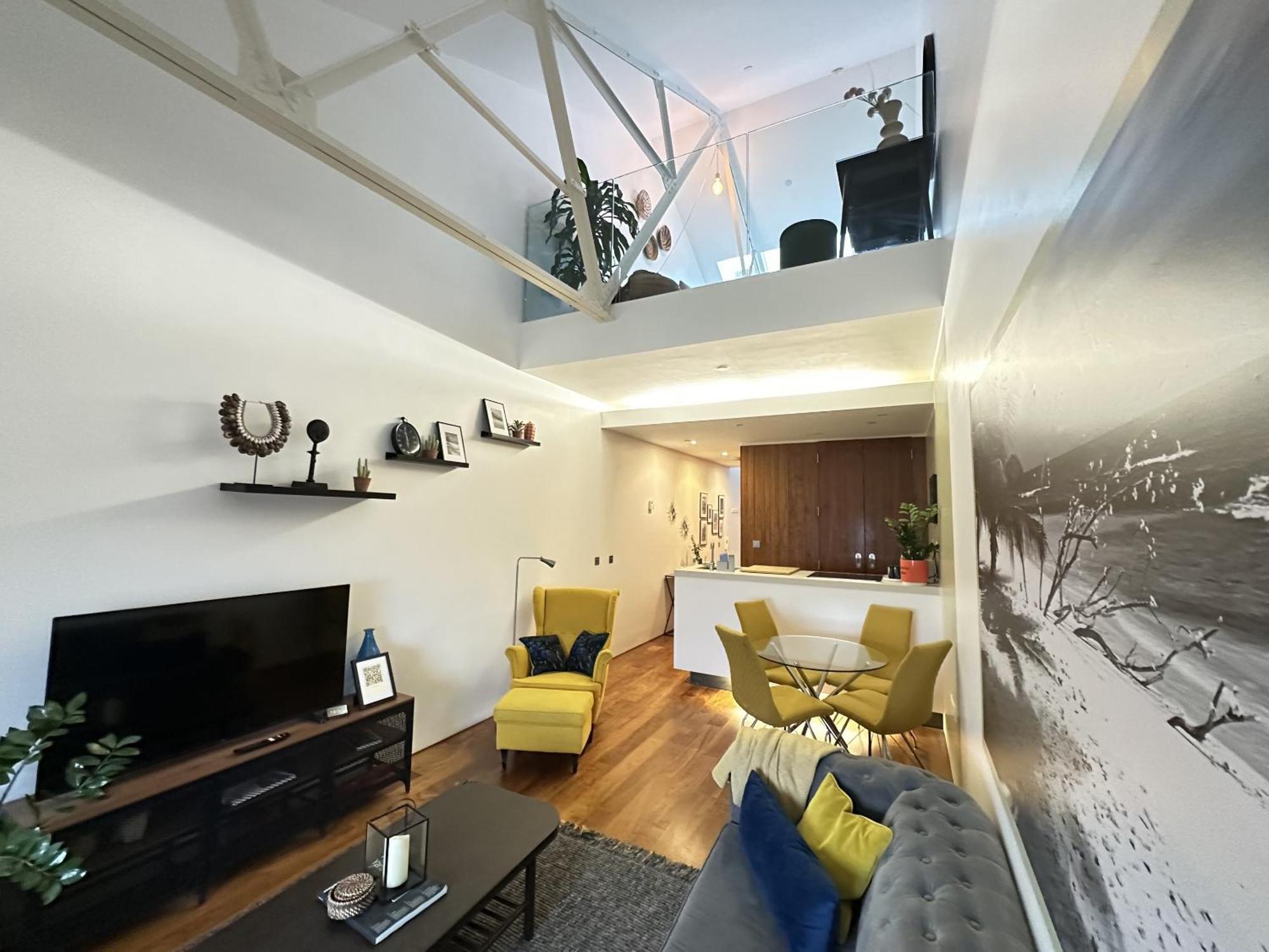 Rwy Suite48 Luxury Suite With Optional Parking プリマス エクステリア 写真